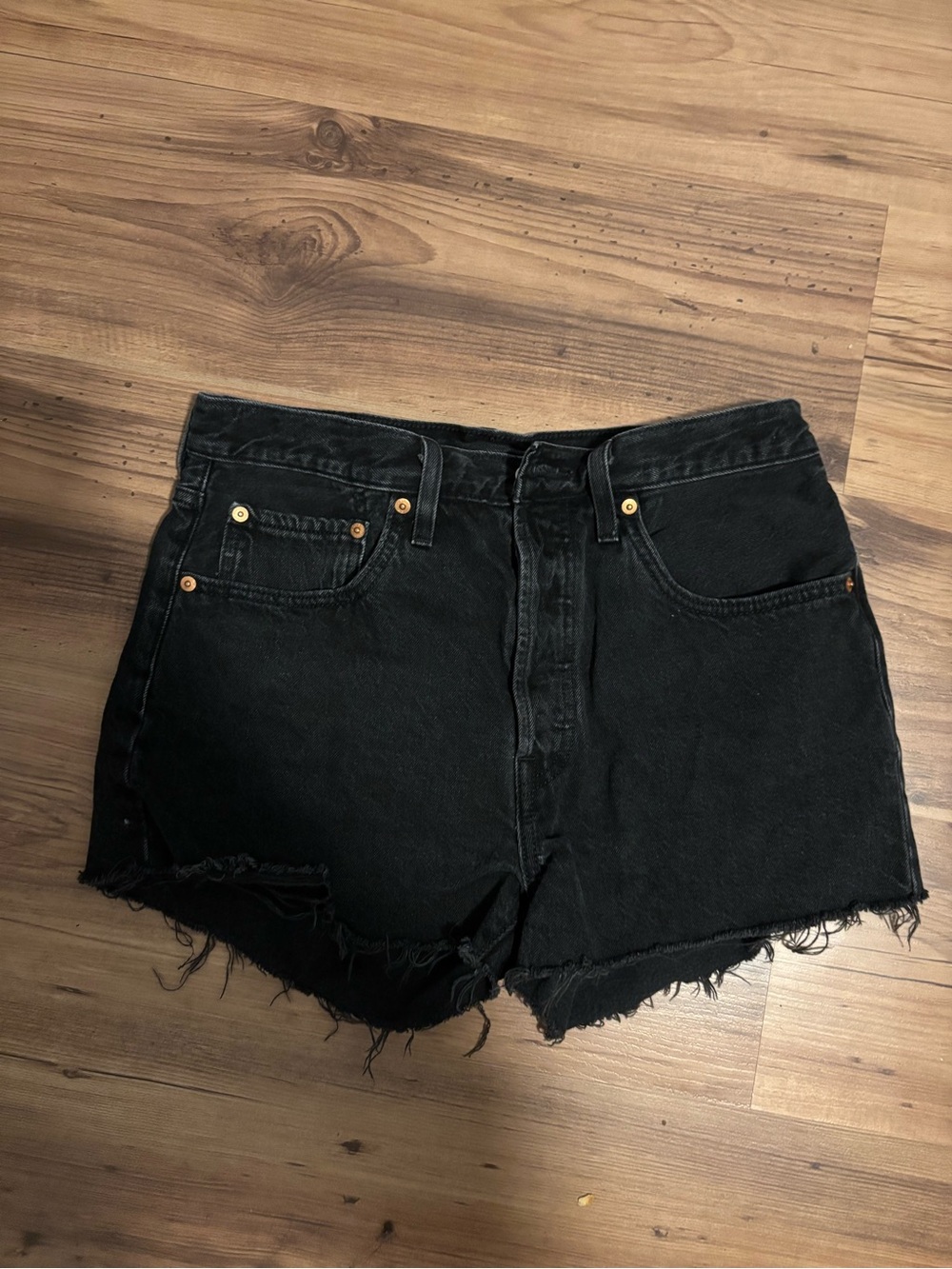 Levi’s 501 Black Denim Shorts | High Rise | Button Fly | Medium